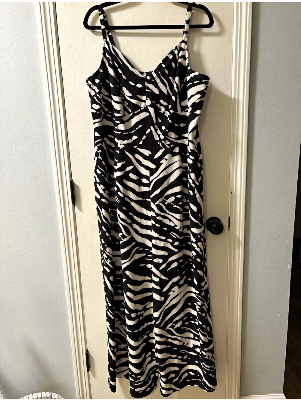 Torrid 16W Black/White Zebra Print Spaghetti Strap Wide-Leg Jumpsuit
